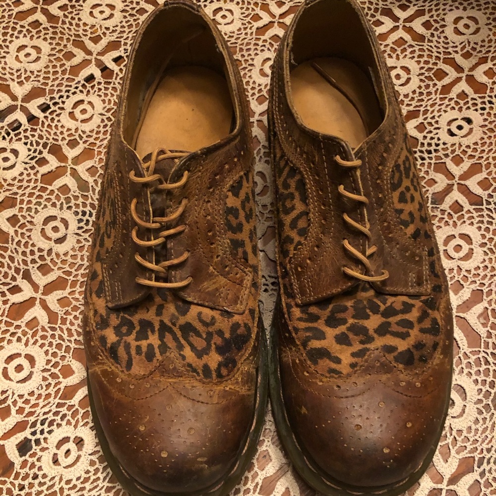 Brown/leopard  distressed Dr Marten shoe